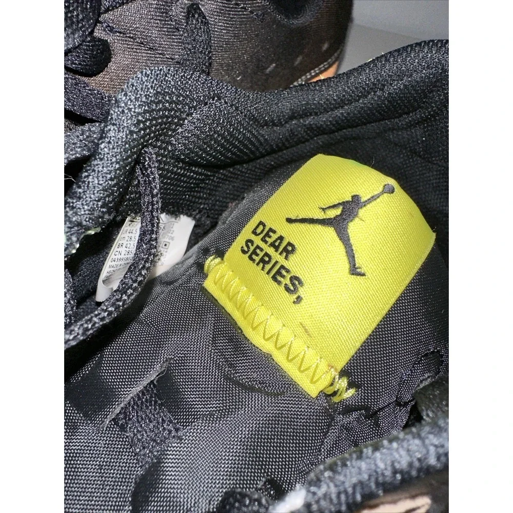 Size 10.5 - Jordan Series.06 What The‎